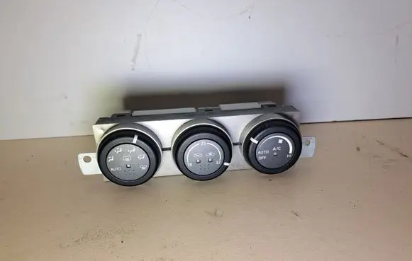 Nissan X-Trail T30 Climate control unit 27500 E0410 27500E0410