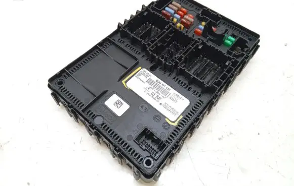 Ford Puma Comfort/convenience module LU5T-15604-BJF