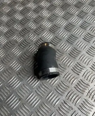 Audi A3 S3 A3 Sportback 8P Intercooler hose/pipe 5N0145828E 125092R0