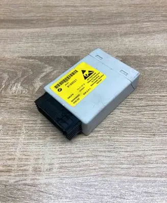 BMW 5 E60 E61 Center console control module 9169521
