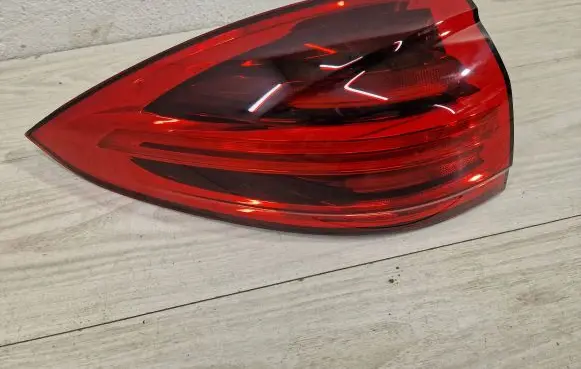 Porsche Cayenne (92A) Rear/tail lights 7p5.945.207.P