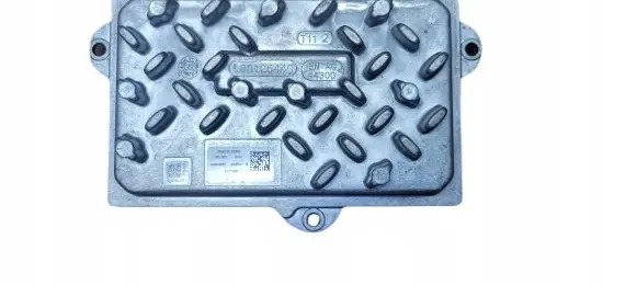Peugeot 508 II Voltage converter/converter module 