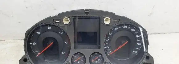 Volkswagen PASSAT B6 Speedometer (instrument cluster) A2C53194181