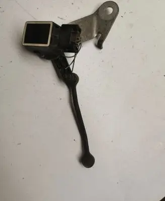 BMW 6 E63 E64 Front height sensor lever 1093697