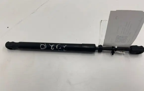 Audi A6 S6 C6 4F Tailgate/trunk strut/damper 4F5827552