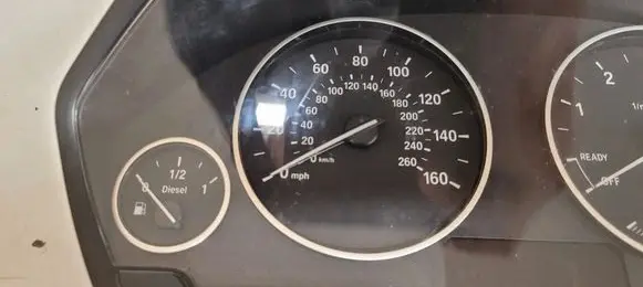 BMW 3 F30 F35 F31 Speedometer (instrument cluster) 17649411 9287481