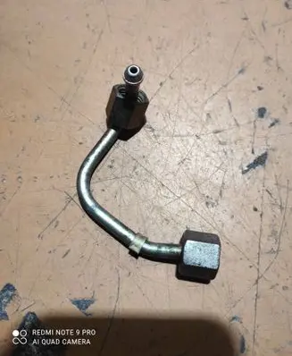 Land Rover Freelander 2 - LR2 Fuel injector supply line/pipe 