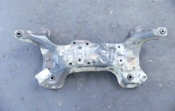 Toyota Avensis T220 Front axle beam IMPRK1134589