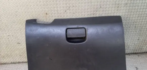 Nissan Note (E12) Glove box lid/cover