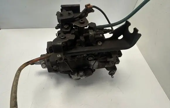Volkswagen Transporter - Caravelle T4 Fuel injection high pressure pump 0460494308
