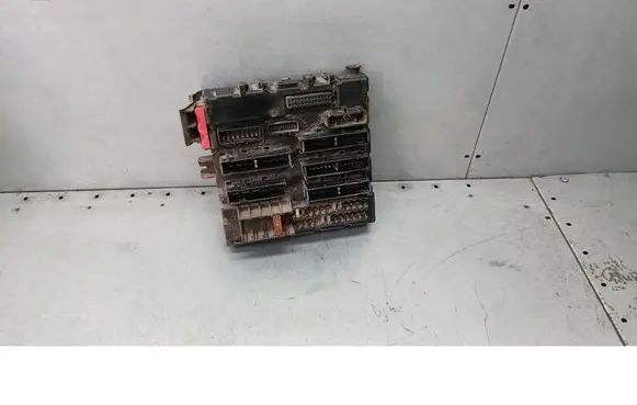 Opel Vectra C Central body control module 13125485