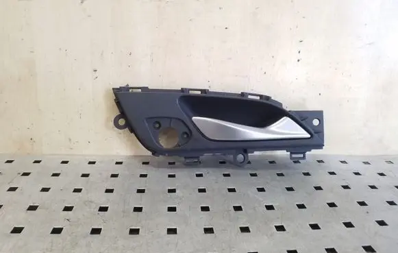 Hyundai i40 Rear door interior handle 2611172802