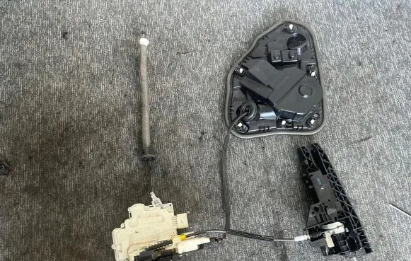 Audi A7 S7 4G Rear door lock 4G8839004