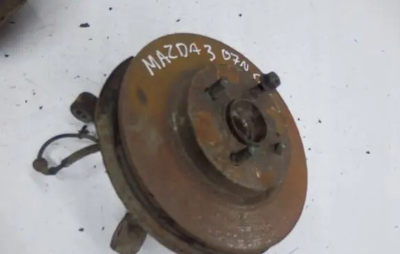 Mazda 2 Stub axle 7868678