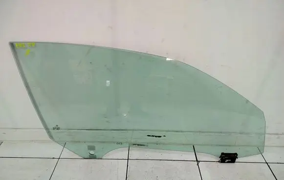 BMW 3 E92 E93 Front door window glass four-door E92SZYBADRZWI