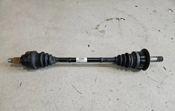 BMW 4 F36 Gran coupe Rear driveshaft 8680347