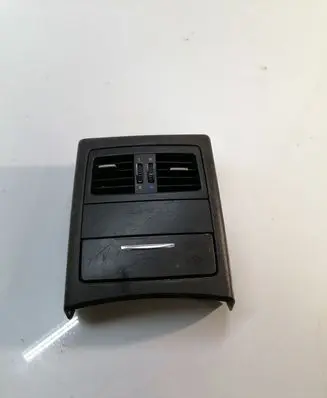 BMW 3 E90 E91 Dash center air vent grill 7118049