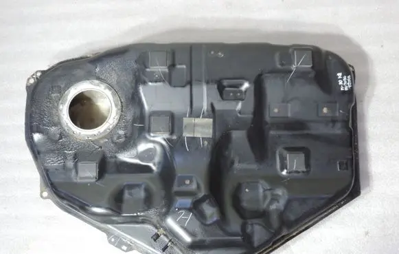 Mazda 6 Fuel tank GHT242110