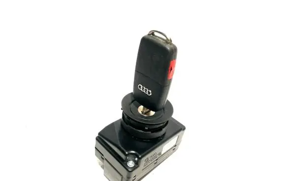 Audi A8 S8 D3 4E Ignition key/card 4E0837220N 5WK45032 315MHZ