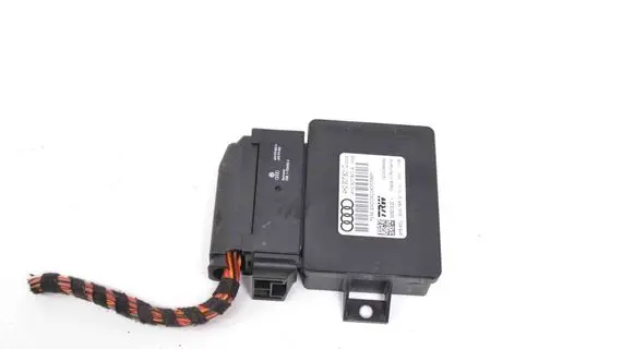 Audi A8 S8 D4 4H Rear brake EMF control unit/module 4H0907801C