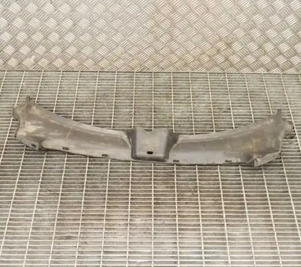Audi A6 S6 C6 4F Radiator trim 4F0807081