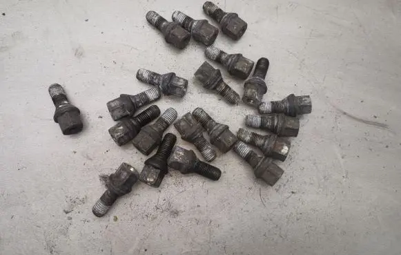 Opel Meriva A Nuts/bolts 