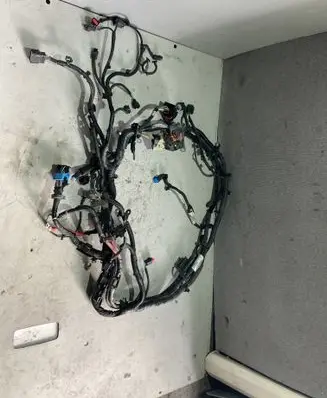 Volvo V40 Engine installation wiring loom