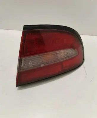 Mitsubishi Galant Rear/tail lights 0431593R 0431593