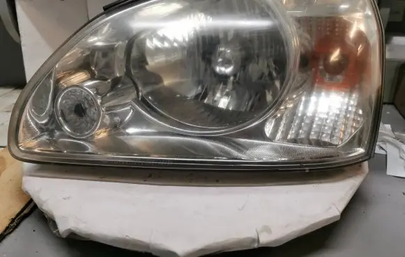 KIA Carens I Headlight/headlamp 0K2FA51020