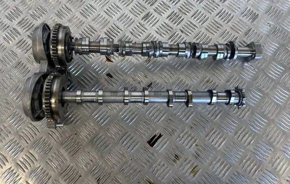 Audi Q5 SQ5 Camshaft 06K103144E