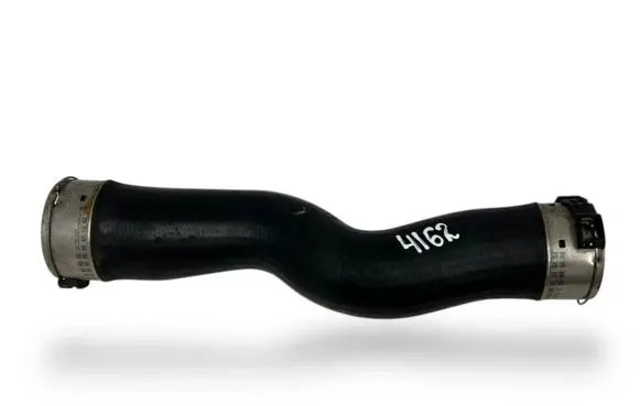 BMW 5 F10 F11 Intercooler hose/pipe 7810614