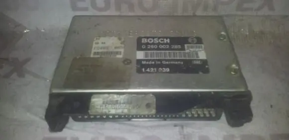 BMW 5 E34 Engine control unit/module 0260002285 1421239