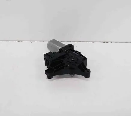 Mercedes-Benz GLC X253 C253 Rear door window regulator motor A2139060502