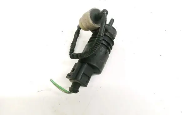 Audi A3 S3 8L Windscreen/windshield washer pump