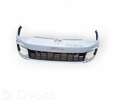 Volkswagen Golf VIII Front bumper 5H0807221