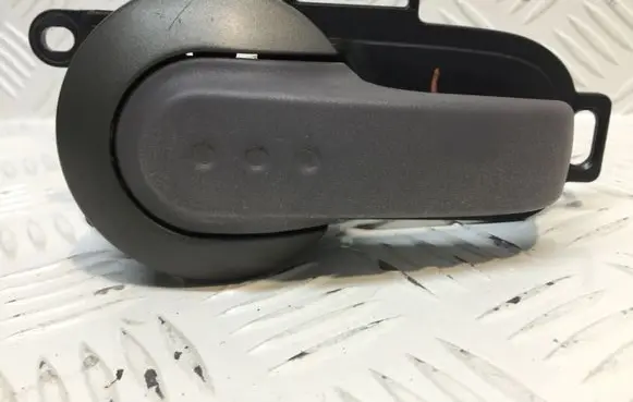 Nissan Micra Front door interior handle 80670AX600