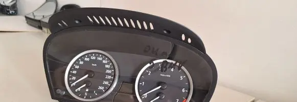 BMW 5 E60 E61 Speedometer (instrument cluster) 6945625