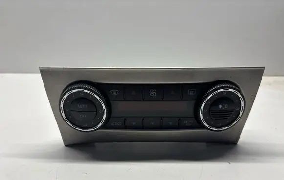 Mercedes-Benz C W203 Climate control unit 9140010523