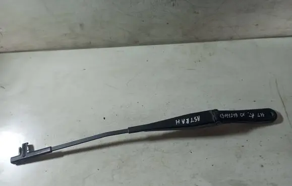 Opel Astra H Front wiper blade arm 13111219