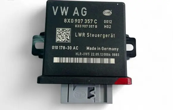 Audi TT TTS Mk2 Other control units/modules 8X0907357C