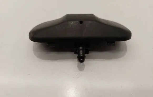 Volkswagen PASSAT B8 Windshield washer spray nozzle 5M0955985C