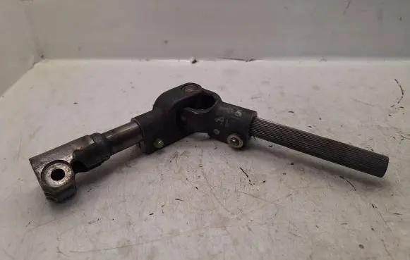 Toyota Avensis T250 Steering column universal joint 4526005051