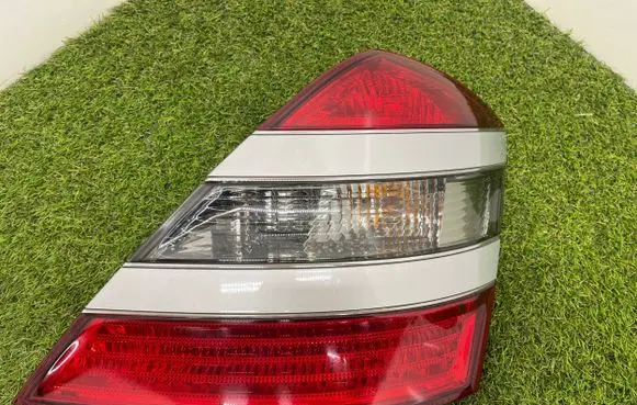 Mercedes-Benz S W221 Rear/tail lights A2218200264