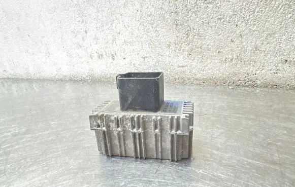 Opel Corsa D Glow plug pre-heat relay 09132691 51299008