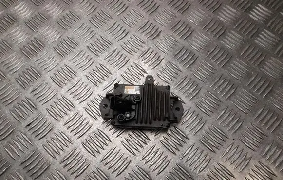 Toyota RAV 4 (XA50) Distronic sensor radar 8821033120