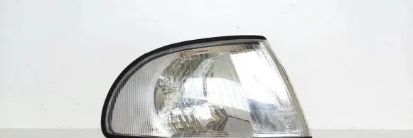 Audi A4 S4 B5 8D Front indicator light