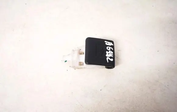 Toyota Avensis T250 Engine bonnet (hood) release handle
