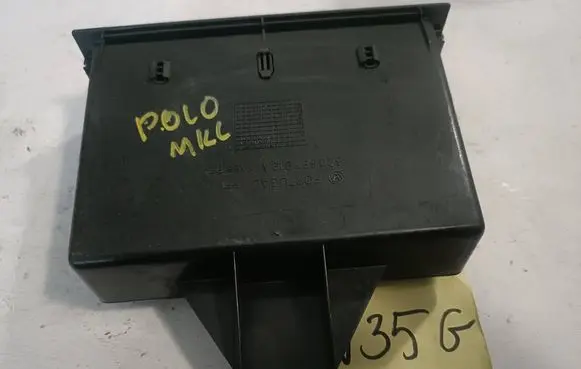 Volkswagen Polo Glove box 1212123