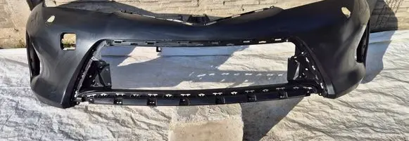 Toyota Auris E180 Front bumper 52119-02A20