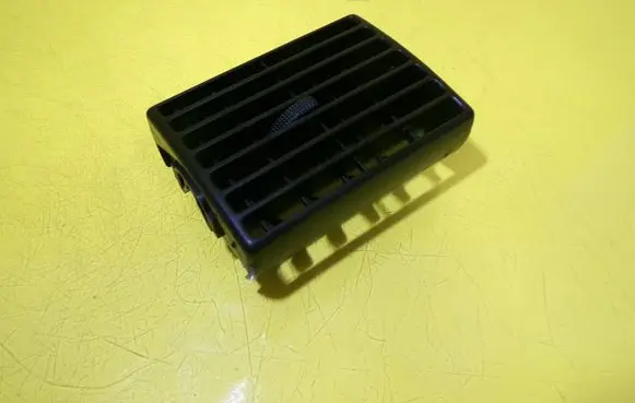 Audi 80 90 S2 B4 Dashboard side air vent grill/cover trim 893820971
